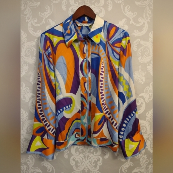 Zara Tops - Zara Retro Swirl Print Button Down Shirt Size Large